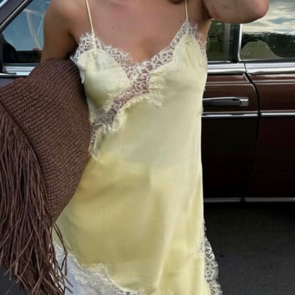 Viral Zara Yellow Satin Lace Cami NWT - Picture 2 of 5